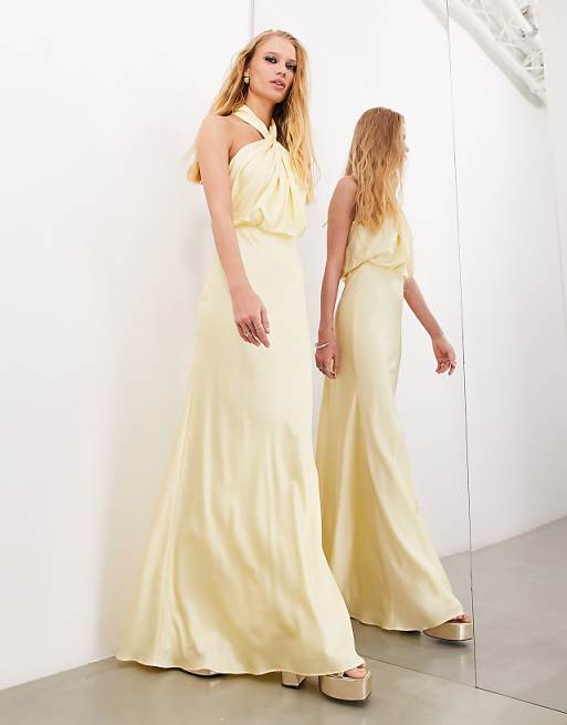 Ismira - Elegante abito lungo con scollo all'americana e ruches