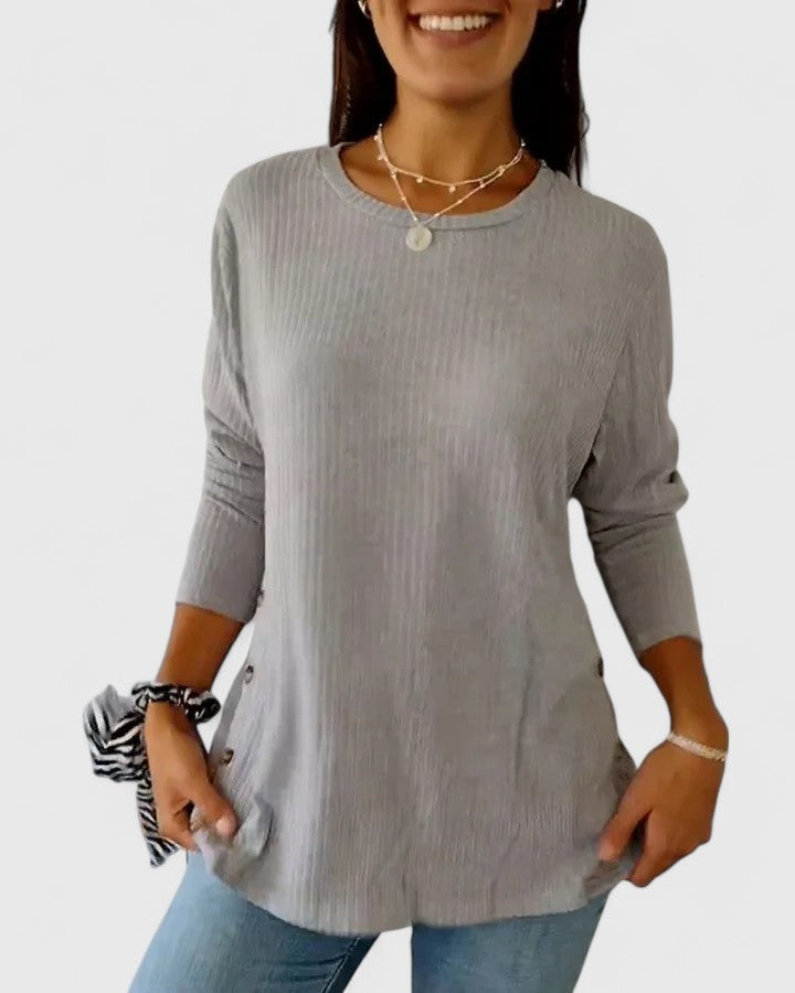 Celestina – Maglia Casual con Bottoni Laterali