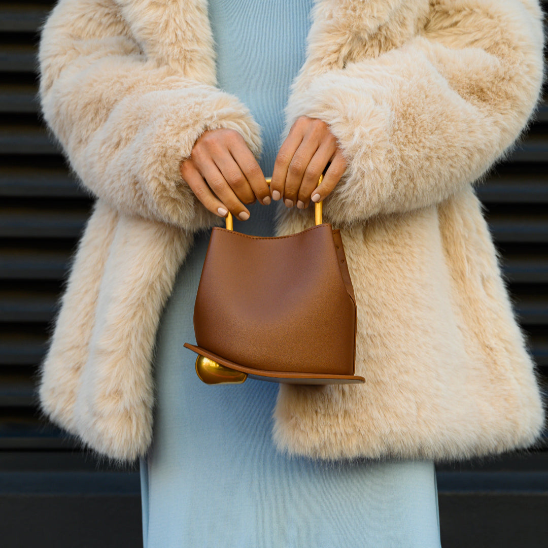 Isabeau - Borsa