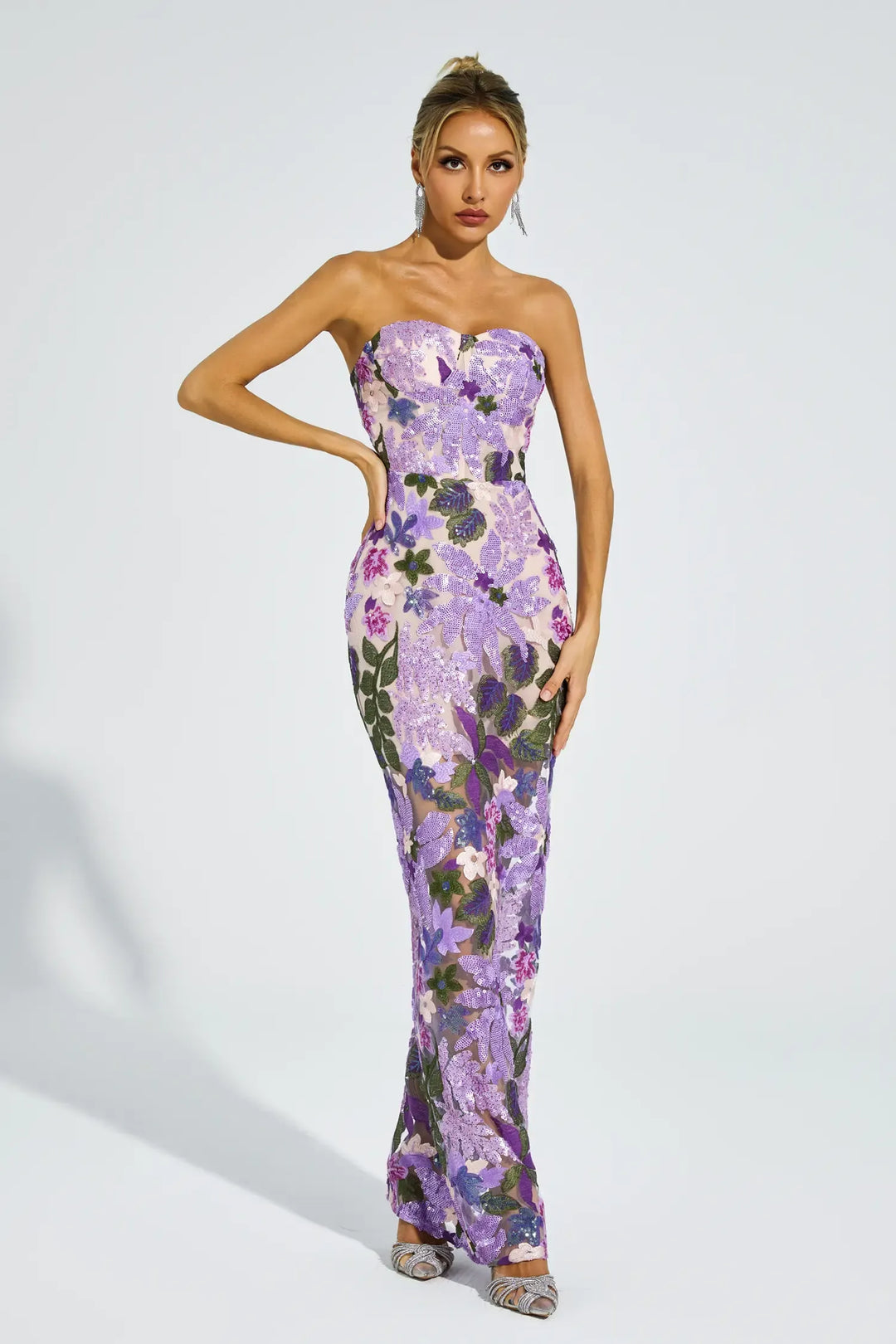 Kelly - Abito viola con paillettes ricamate