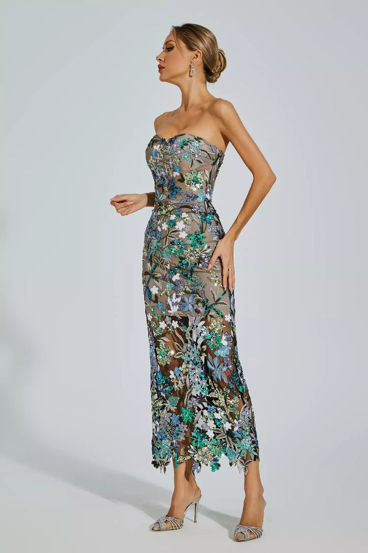 Annebel - Abito lungo ricamato con fiori blu