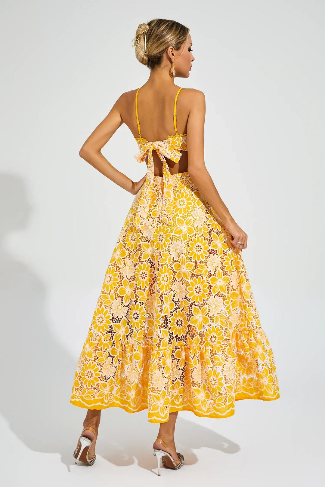 Melanie - Abito cut-out con halter
