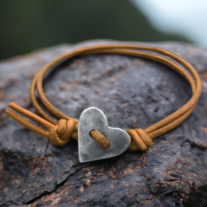 Amoura - Bracciale simbolo dell'amore