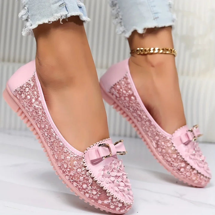 Fiorella – Ballerine Eleganti con Ricami e Fiocco