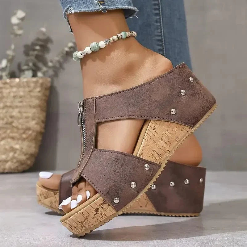 Aria - Sandali con zip